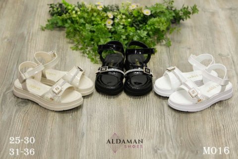 صندل بناتي