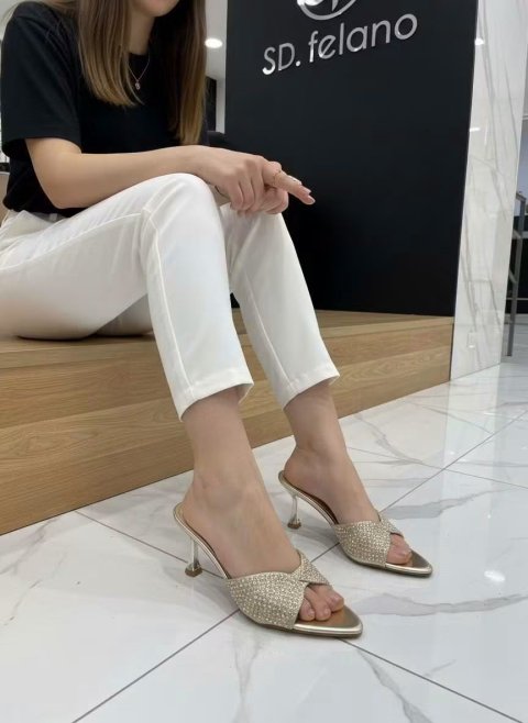 بابوج نسائي